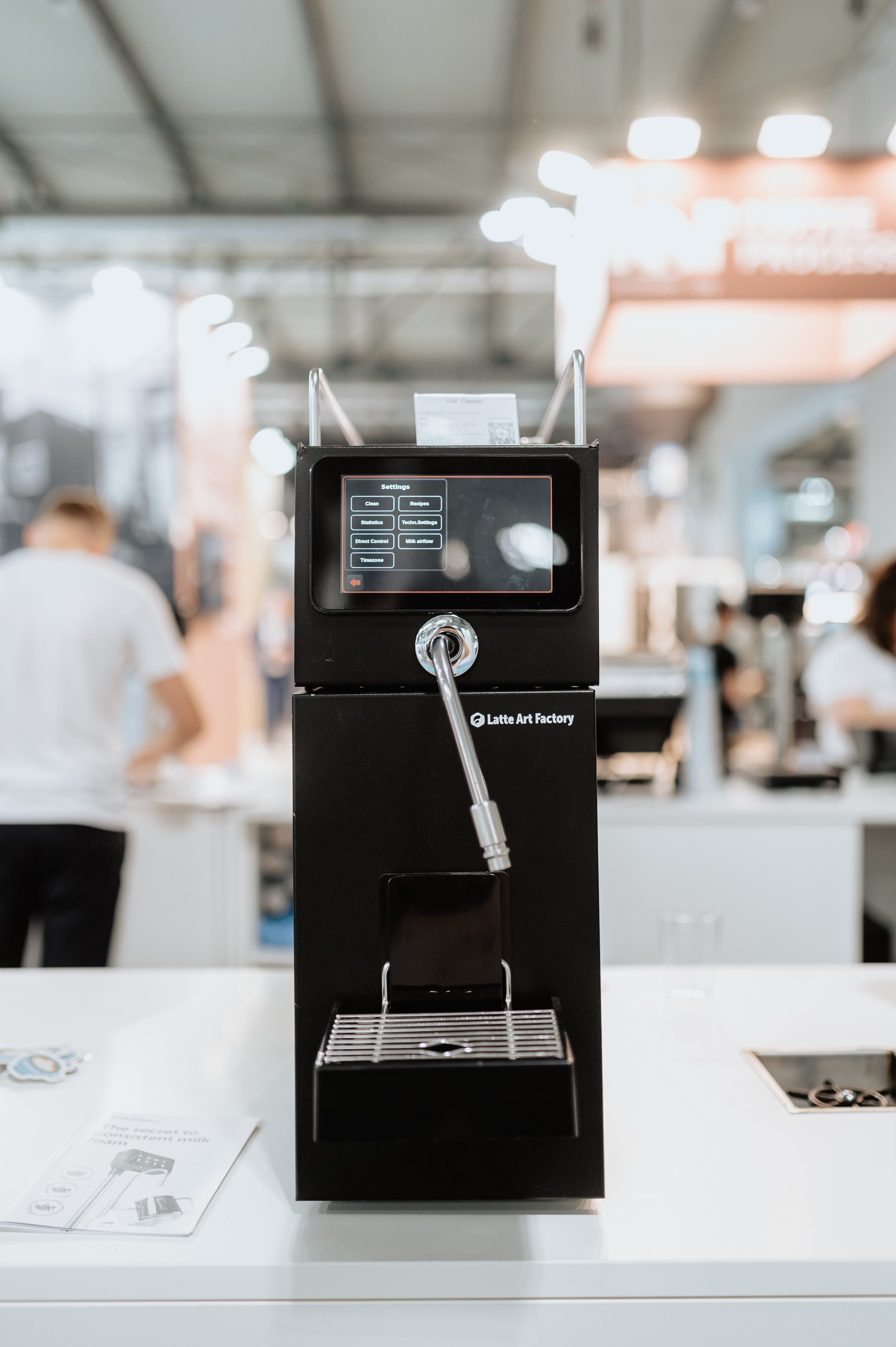 Latte Art Factory Classic Automatic Milk Frother thumbnail